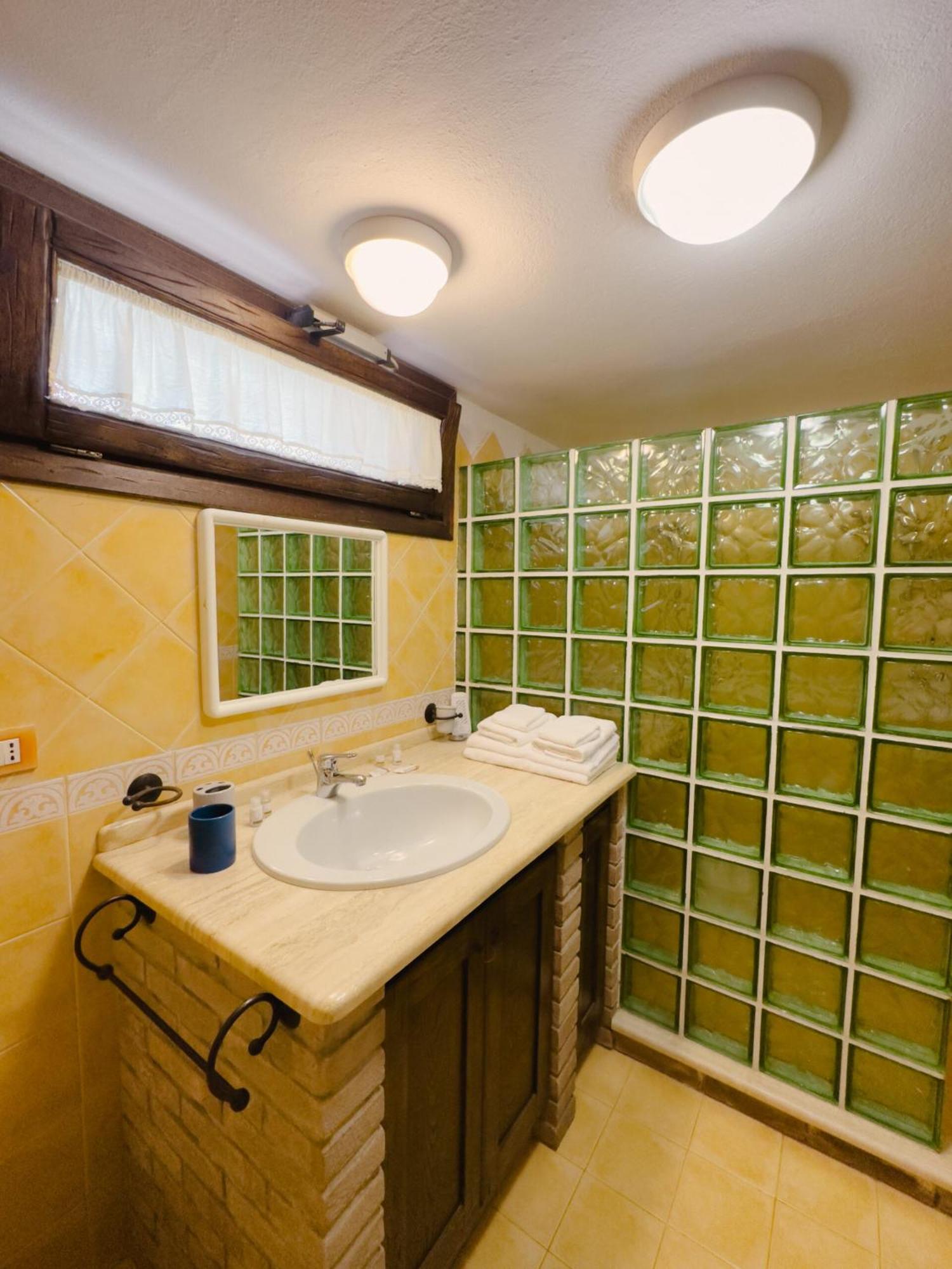 كابوتيرا La Botte E Il Vino Rooms الغرفة الصورة