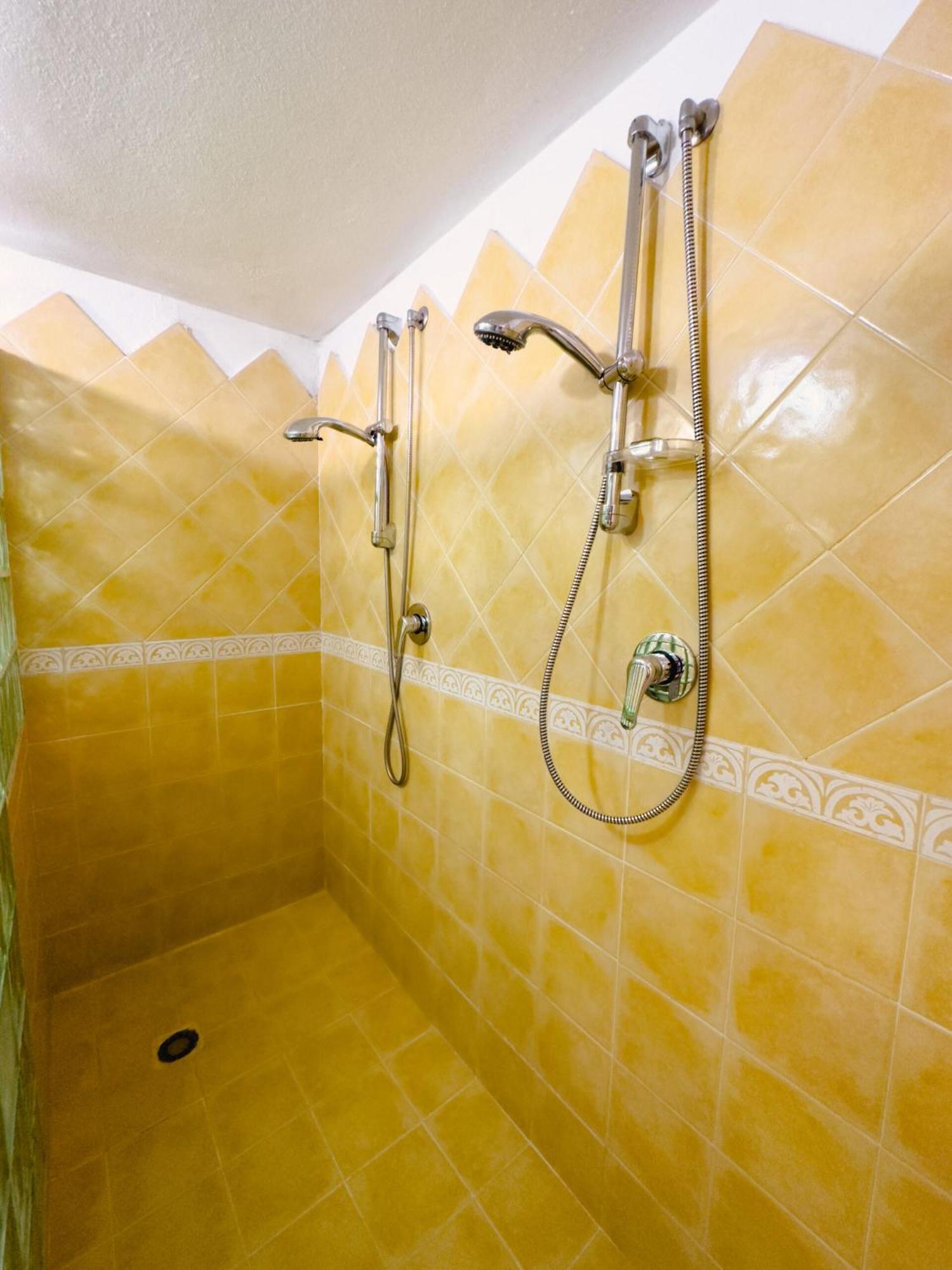 كابوتيرا La Botte E Il Vino Rooms الغرفة الصورة